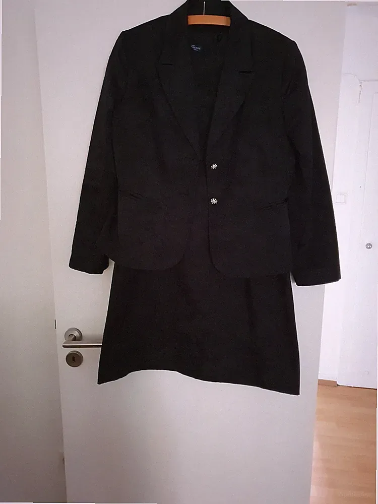 Etuikleid 44 mit Jacke