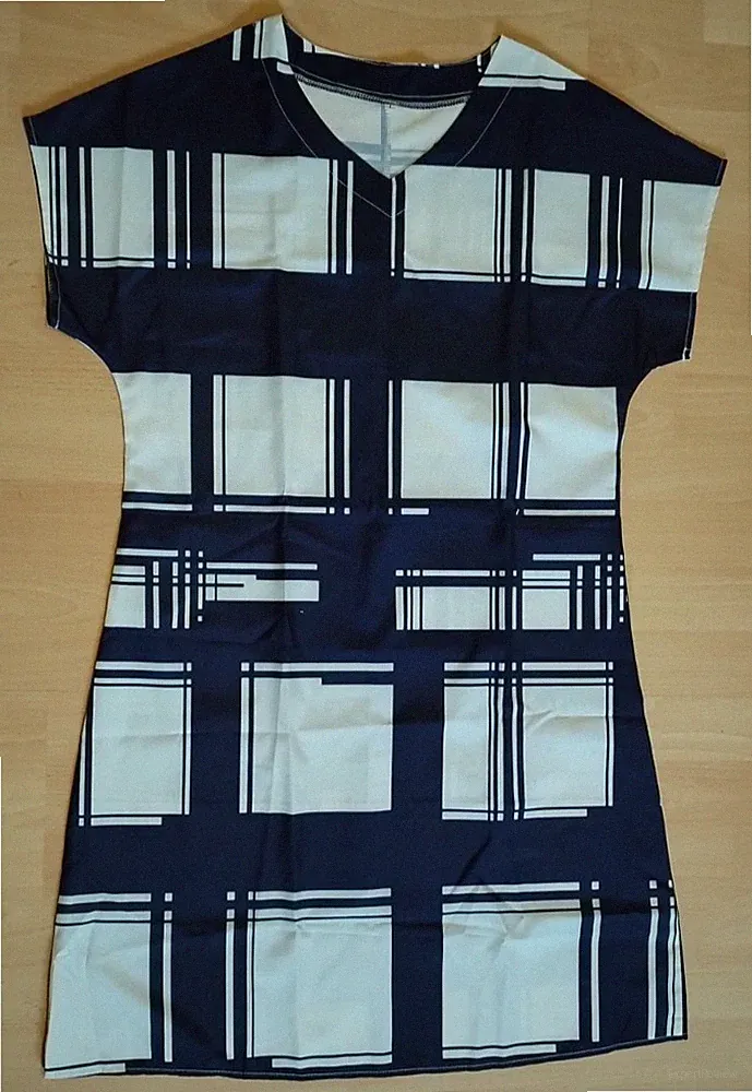 Etuikleid Gr.L 42-44 Sommerkleid mitternachtsblau+weiß, neu, Maße im Text!