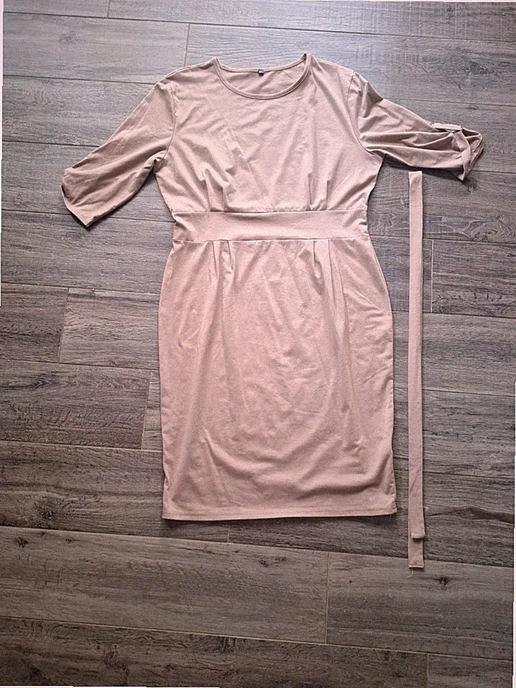 Etuikleid taupe Größe XXL