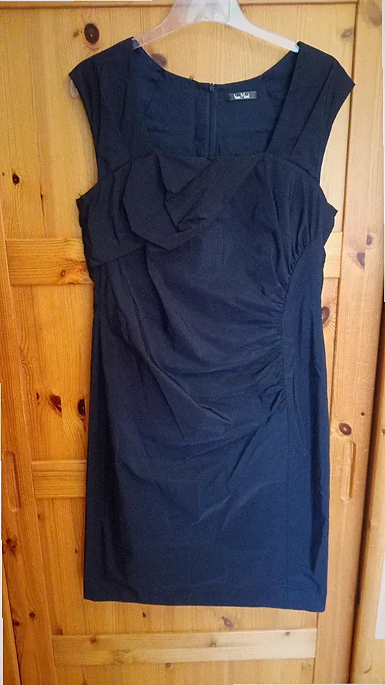 Etuikleid von Vero Mont, Gr. 42, marineblau