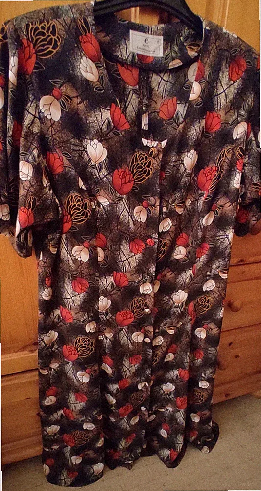 Exquisit collection Damen Kleid Gr. L 50% Viscose neu mit Knöpfen mehrfarbig