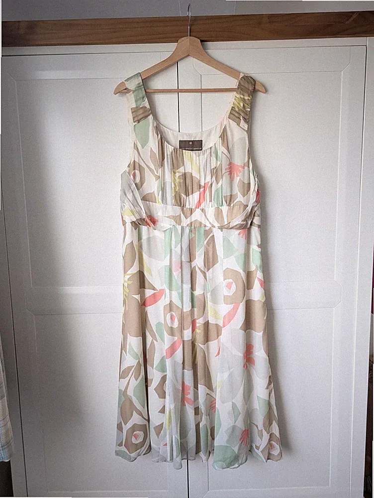 Fenn Wright Manson Kleid UK 18 Multi Abstrakt Ärmellos Seide Hochzeit Gast