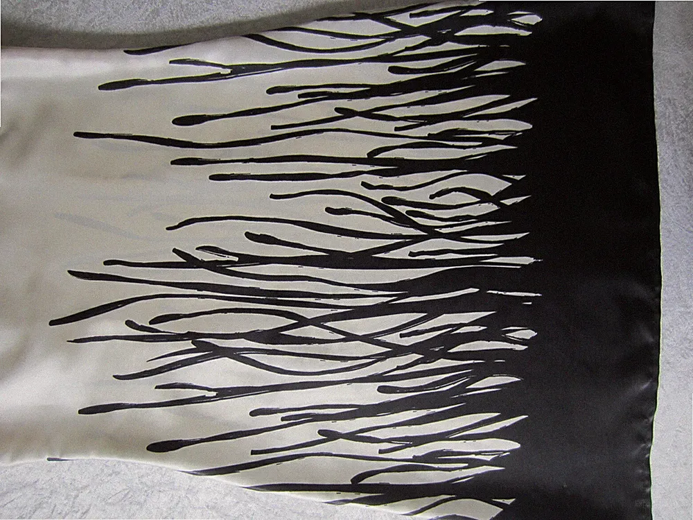 Festliches Kleid elfenbein + schwarz Designermuster Gr 36