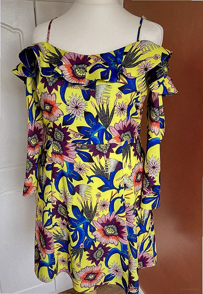 Finery Kleid 18 gelb Blumenärmel Bleistift Party Anlass Hochzeit Gast NEU