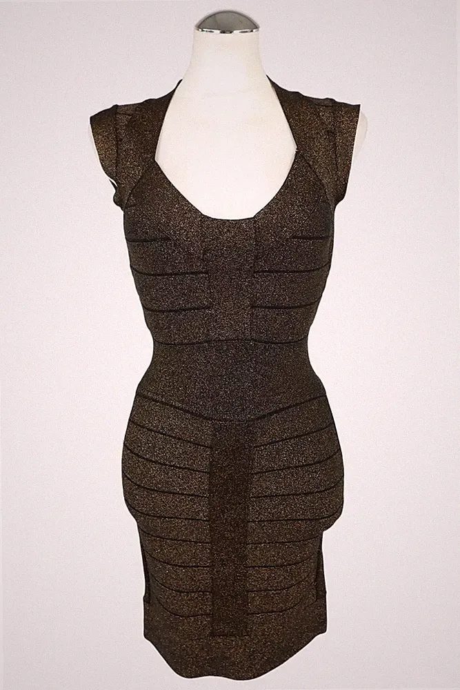 30 Etui kleid