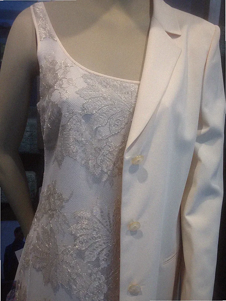 GENNY Damen Anzug NEU festlich mit Spitzenkleid und Mantel Gr. 42