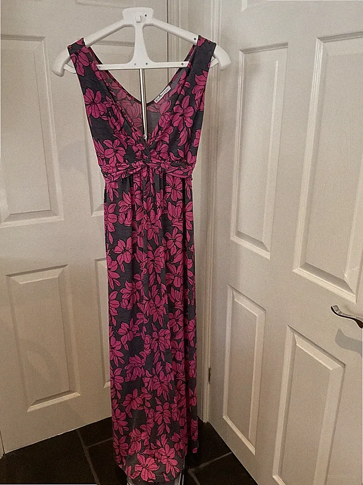 Gina Bacconi Kleid Größe UK 10-12 grau rosa Anlass Hochzeit Gast Urlaub