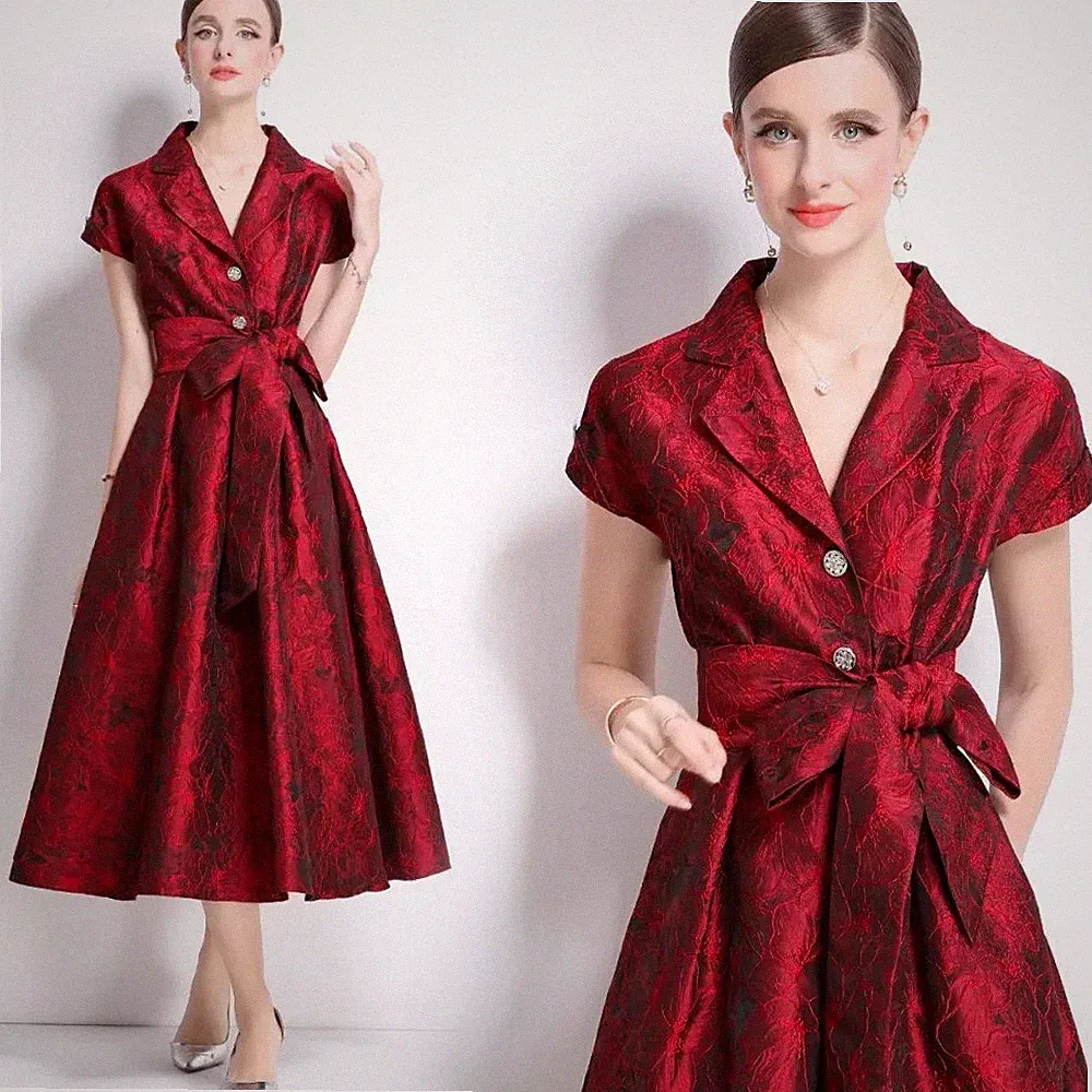 GIPSY 39090 Damen Elegantes Langes Kleid Weich Fließendes Satin Rot