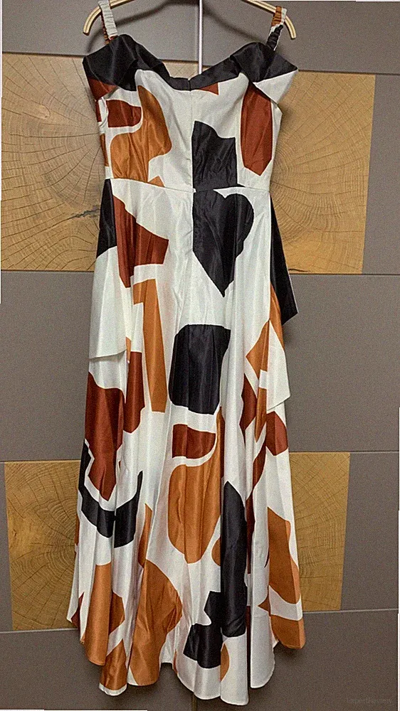 Gr.US.4 Fehaute Weißes,Schulterfreies Maxikleid in A-Linie mit Farbblockdesign