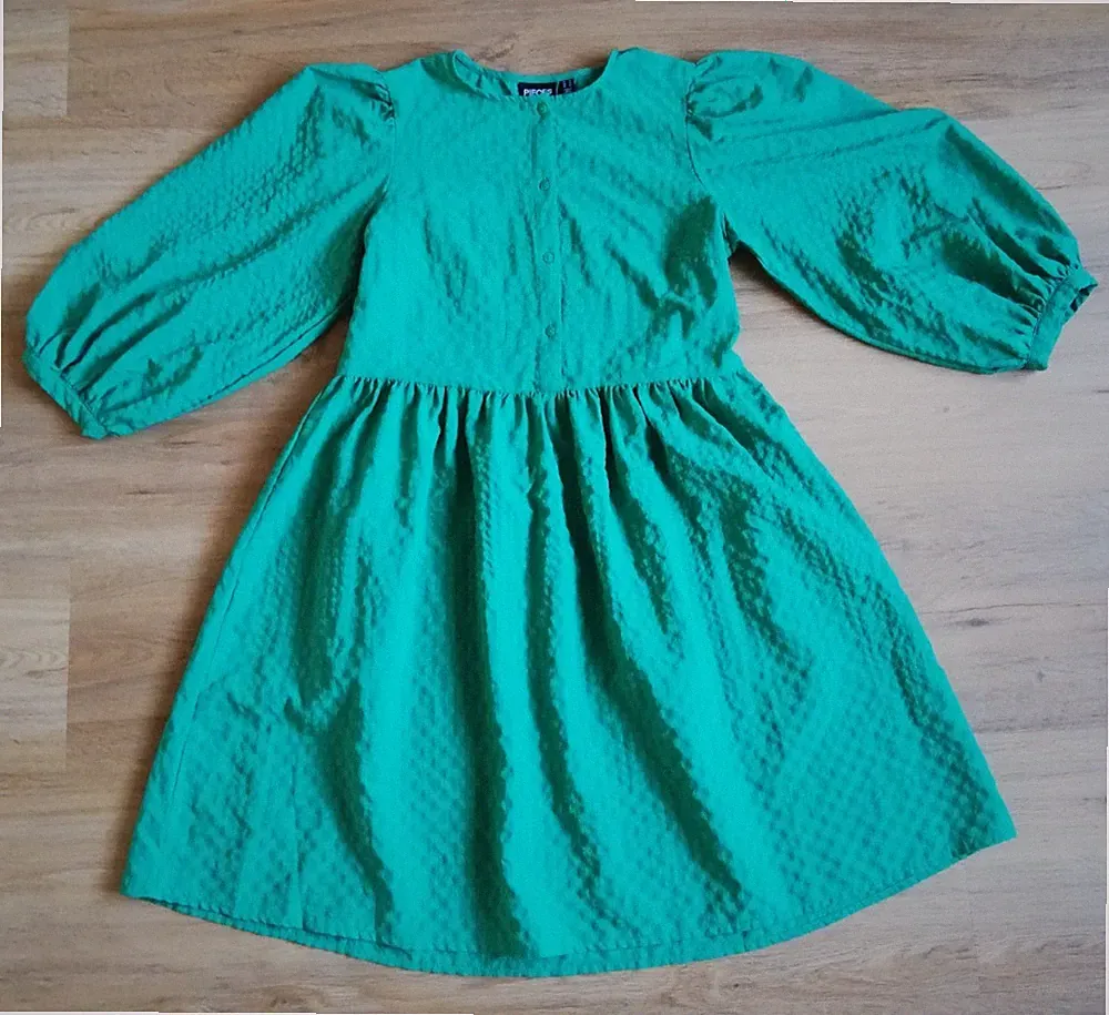 Ärmelloses Hochzeitsgastkleid