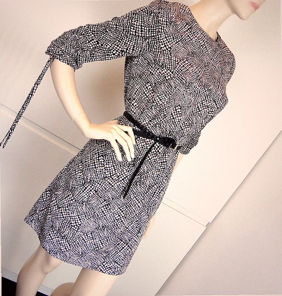 H&M Damen Kleid Minikleid Boho Tunika Blogger Mini Etuikleid Party Animal Gr 40