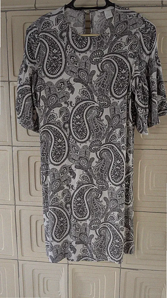 H & M Damen Sommerkleid Kurzarm grau/natur gemustert Gr. 34