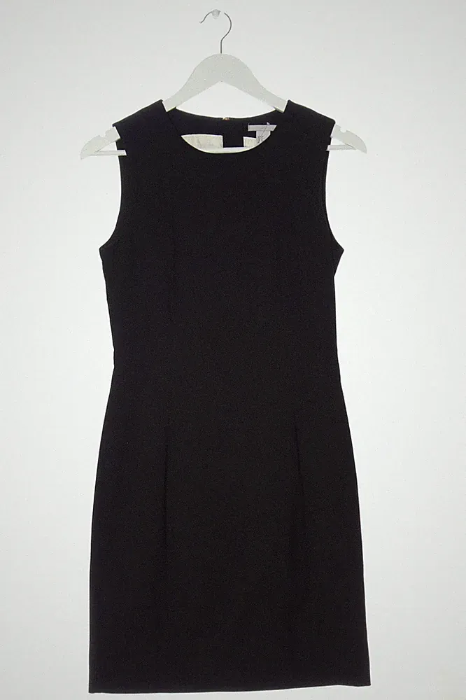 H&M Etuikleid schwarz Gr. 38 schlicht elegant U-Boot-Ausschnitt