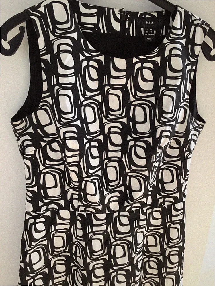 h&m stretch etuikleid schwarz weiss 40 Grafik sixties business festlich