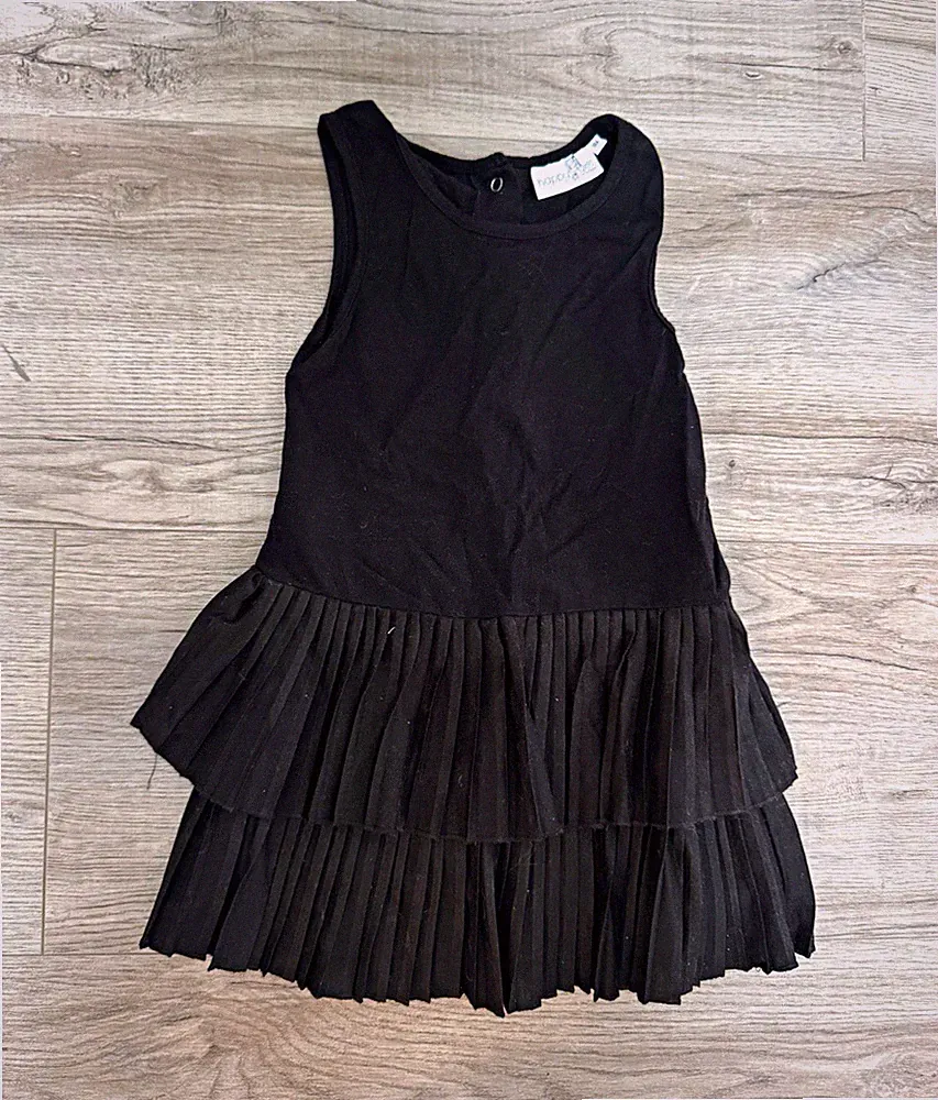 happy Girls Mädchen Kleid 104 Schwarz Ärmellos Rundhals A-Linie Stufenrock