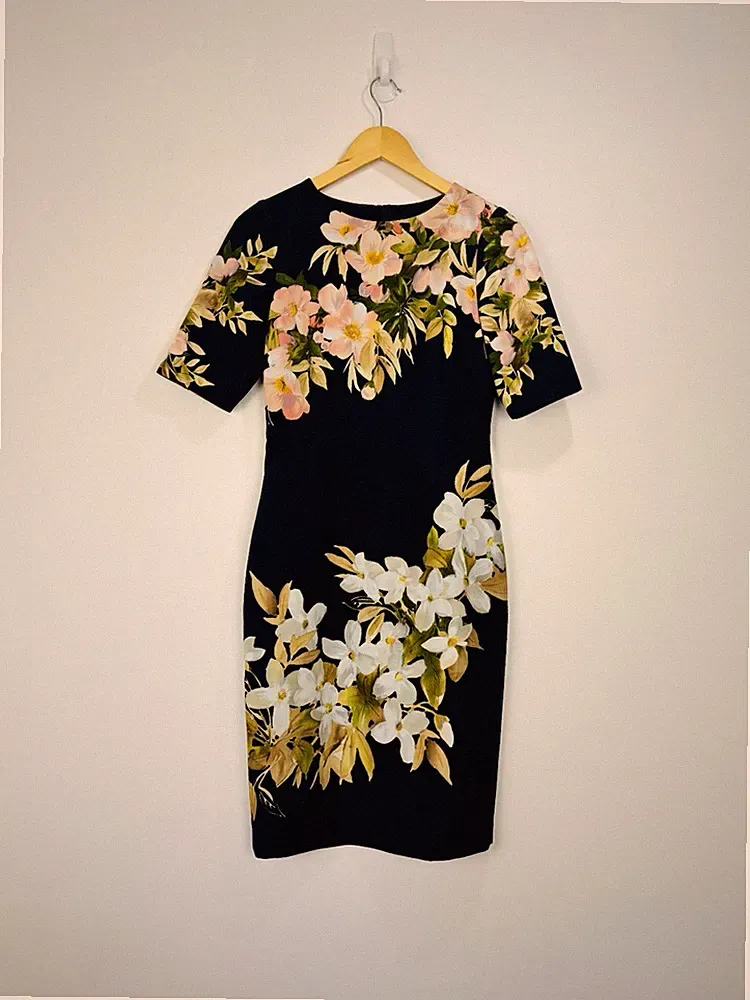 Hobbs Damenkleid Größe 8 marineblau elfenbein pfirsichfarben Blumenmuster tailliert Anlass Hochzeit Gast