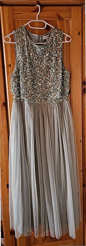 42 Abendkleid