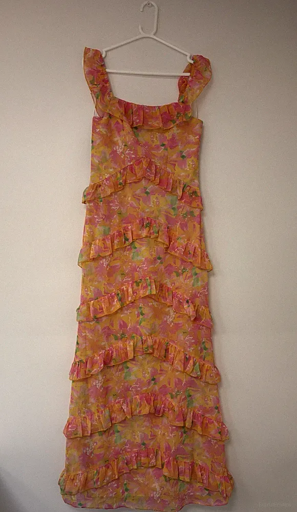 Hübsches aufwendiges Maxikleid rosa orange Blumen Stufen Rüschen UK 8 Hochzeitsgast