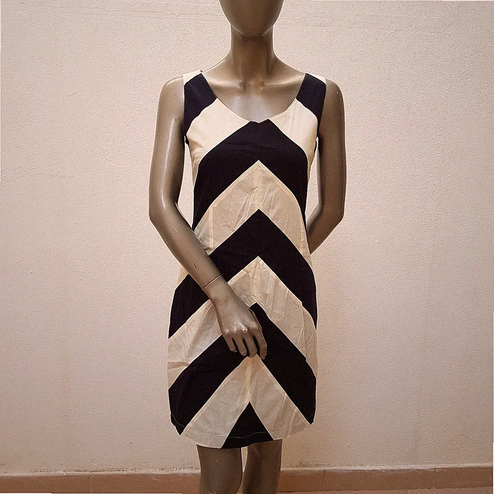Hübsches Kleid von Skunkfunk (SKFK), S (1), schwarz, weiß