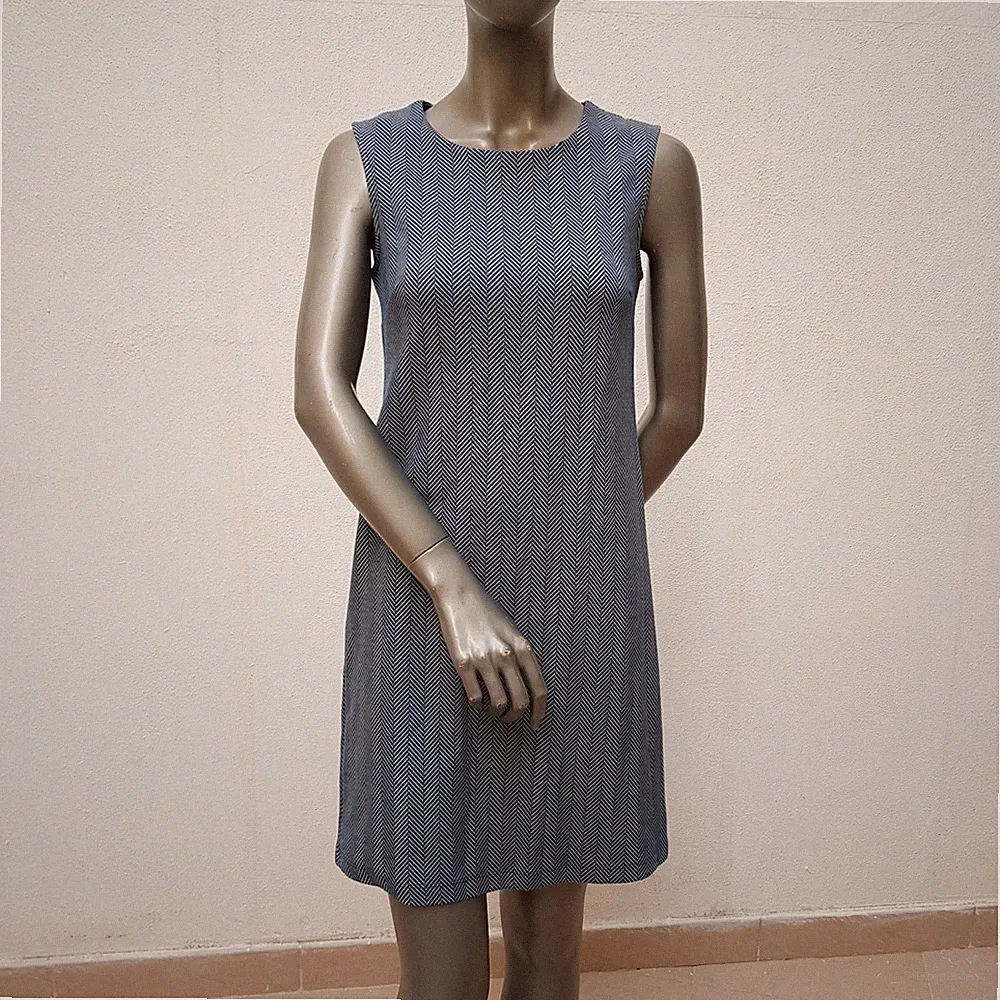 Hübsches Kleid von Who’s that girl, XS, blau, beige. Design Chevron Streifen