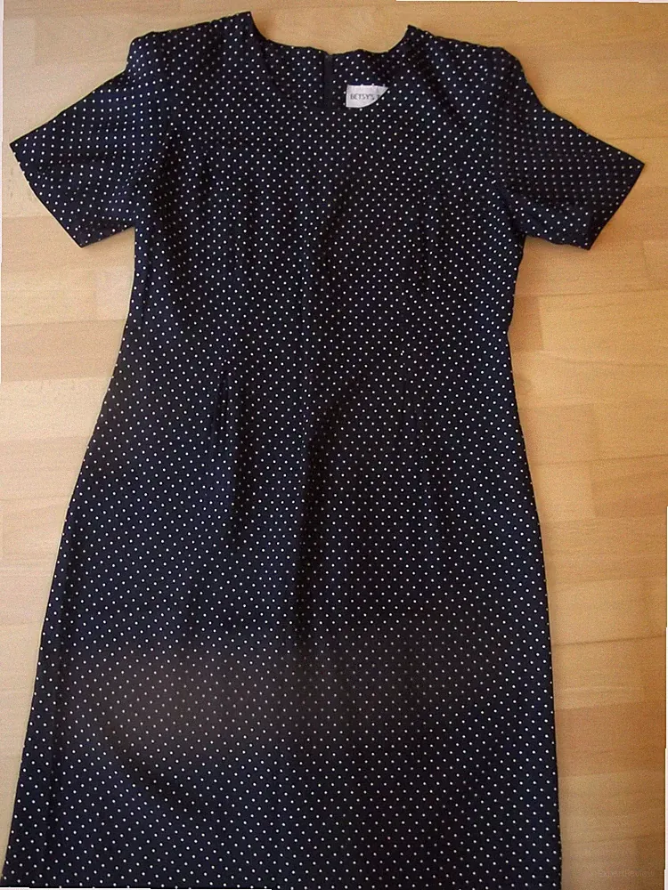 hübsches Sommerkleid ::: Etuikleid ::: Gr. 36 ::: dunkelblau ::: E)