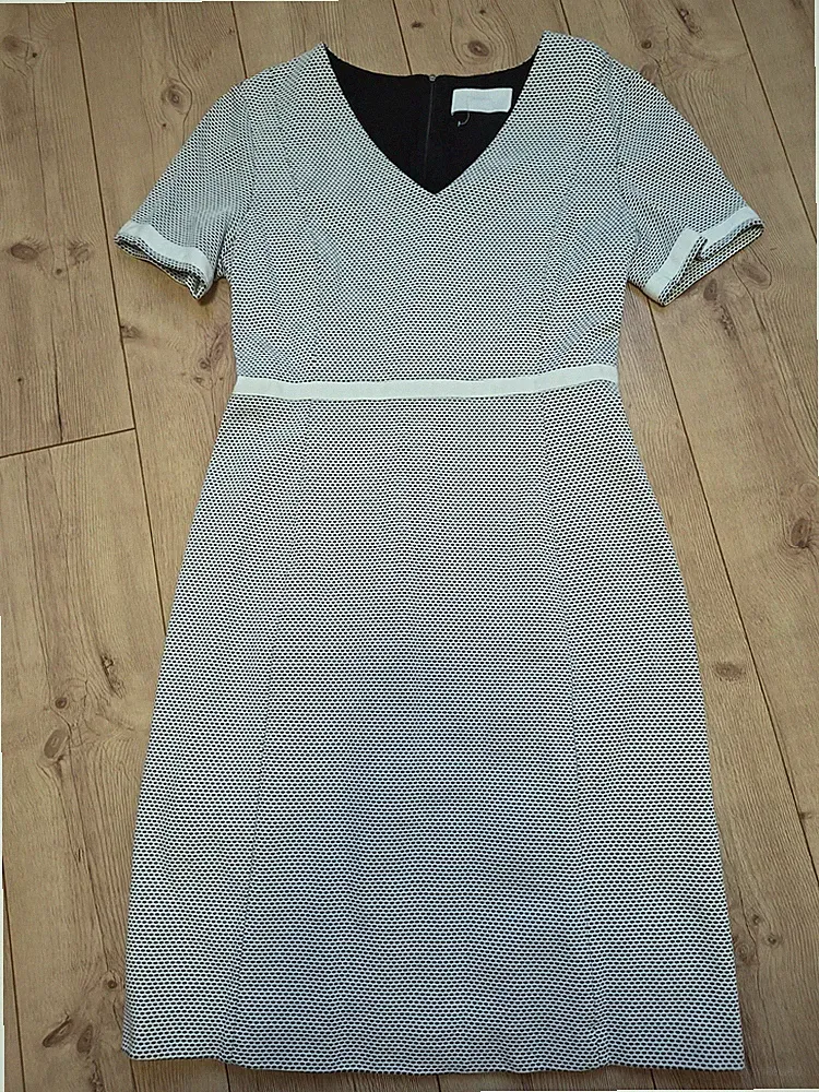 Hugo Boss Damen Etui-Kleid Größe 44 Elegant
