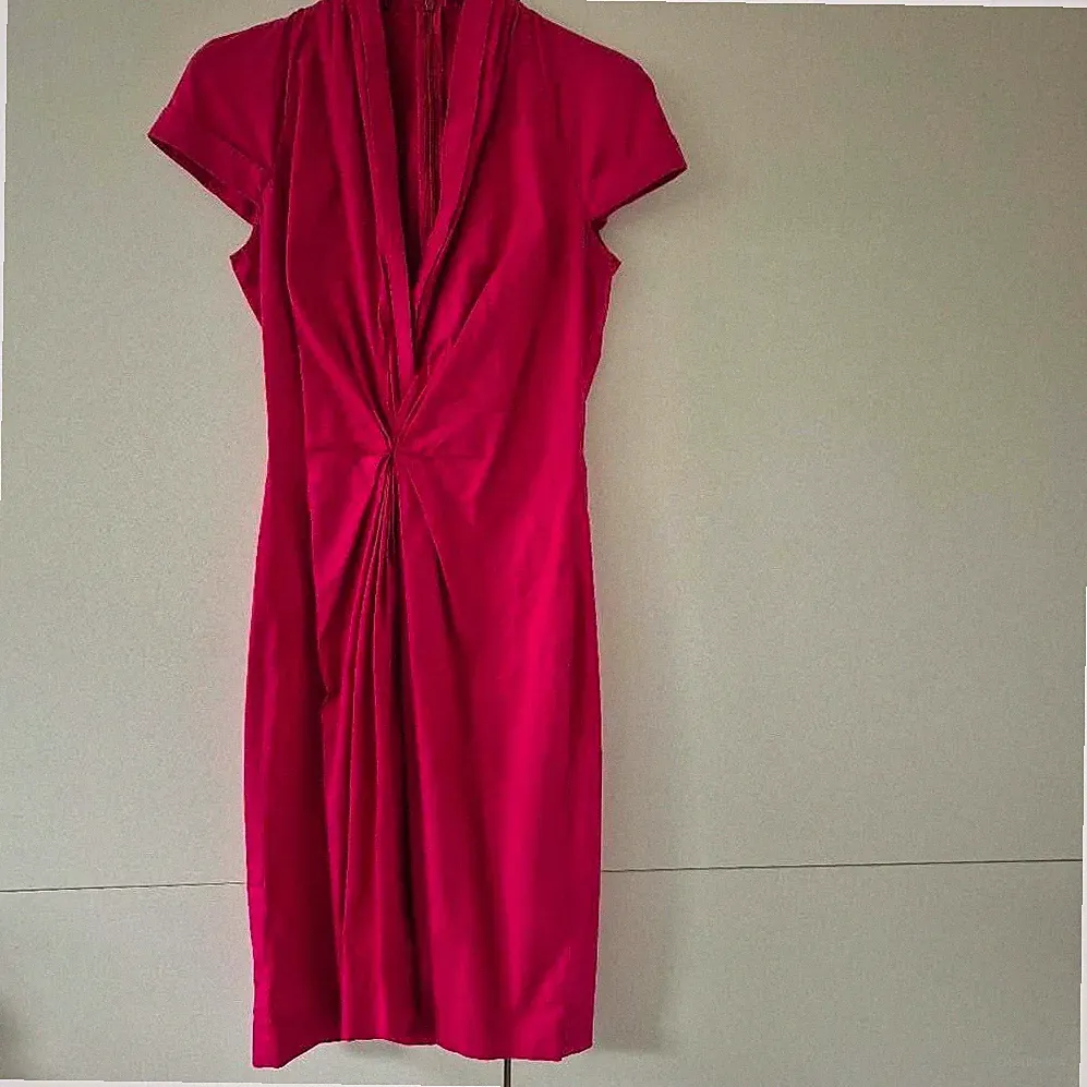 Hugo BOSS Kleid Dinola Pink Gerafft Gr. 34 Stretch Sommerkleid Buisness