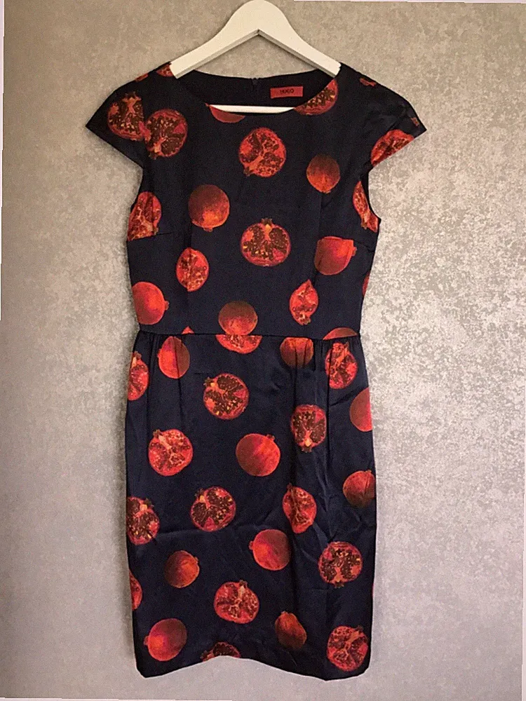 Hugo Boss Kleid Gr 36 Granatapfel Seide + Viskose blau elegant Eyecatcher