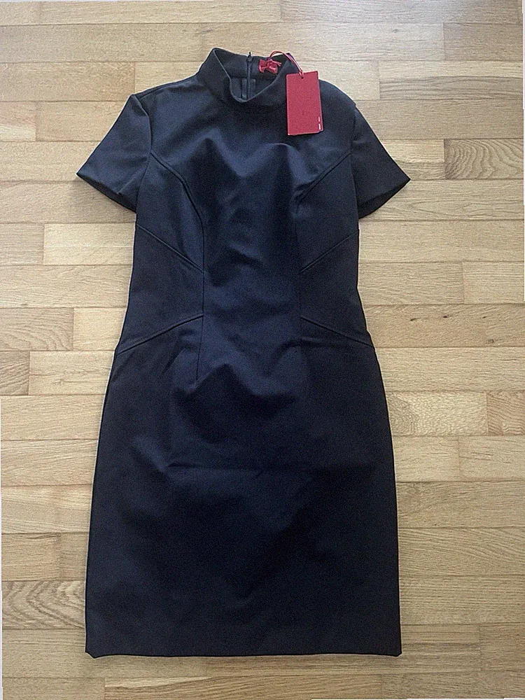 Hugo Boss Kleid schwarz Business Gr. 38 Kurzarm Tailliert