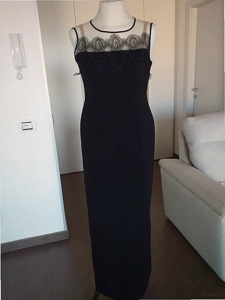INTREND BY MAX MARA FESTLICHES KLEID LANG SCHWARZ VERZIERT SPITZE, SEITENSCHLITZ