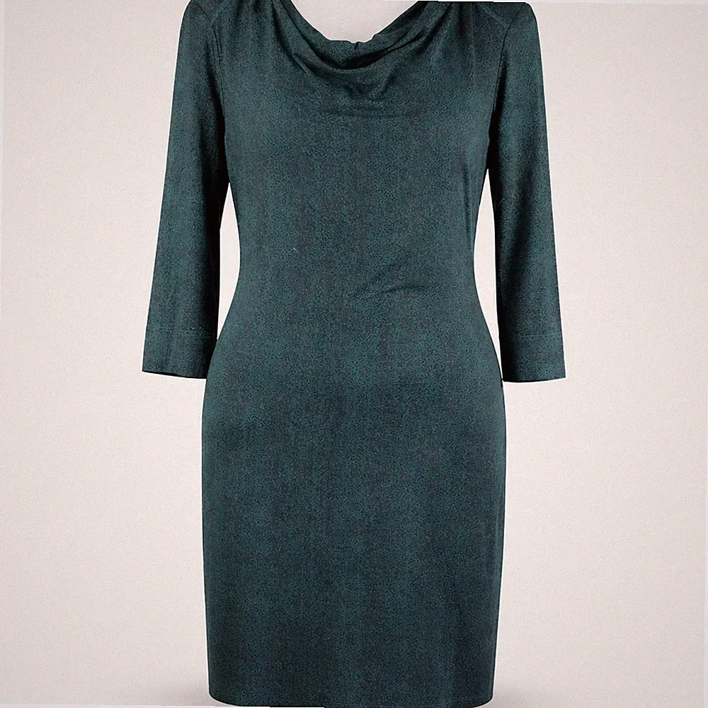 InWear dunkelgrünes Midikleid Wasserfallausschnitt Größe S 3/4 Arm tailliert skandinavisch