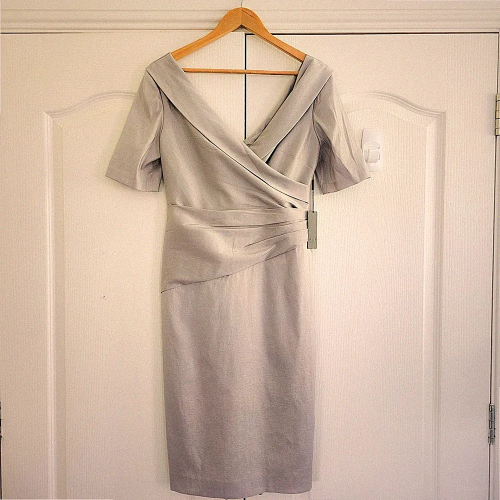 Ispirato Kleid Größe 10 neu mit Etikett silber Perlen Brautmutter Bräutigam Hochzeitsgast