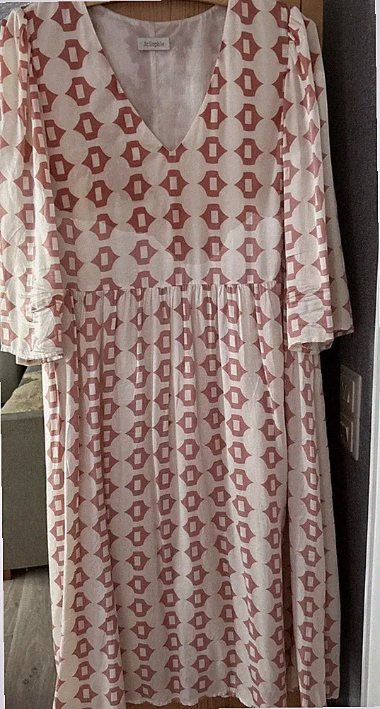 J C Sophie Kleid Federleicht 38