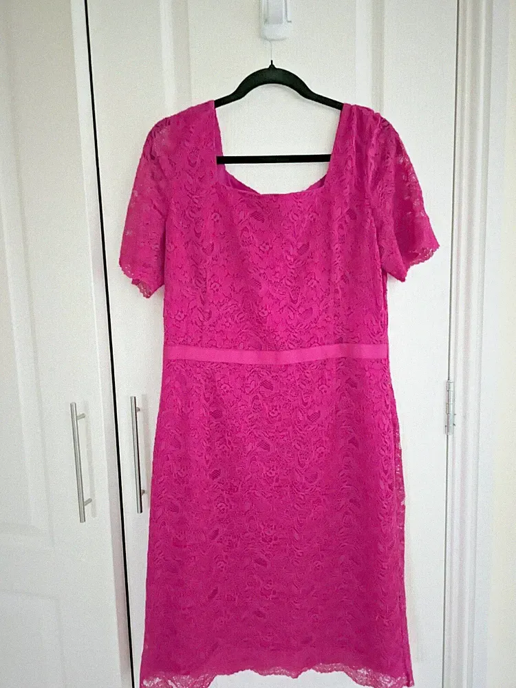 Jaeger Hot Pink Spitzenkleid Gr. 16 Kurzarm Hochzeit Gast Rennen Ascot Anlass