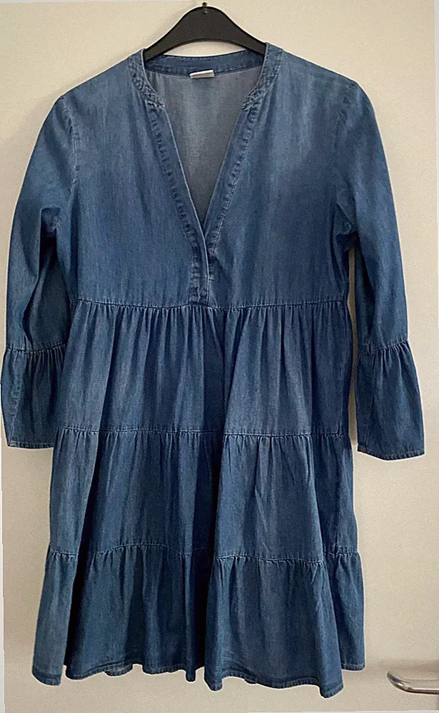 Jeans Kleid Gr36 Jacqueline de Yong blau 7/8 Arm ausgestellt Volant V-Ausschnitt