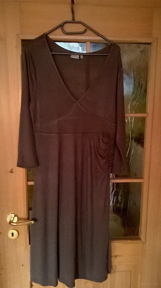 Jersey-Kleid 3/4-Arm wadenlang braun V-Ausschnitt für Damen Gr. 38