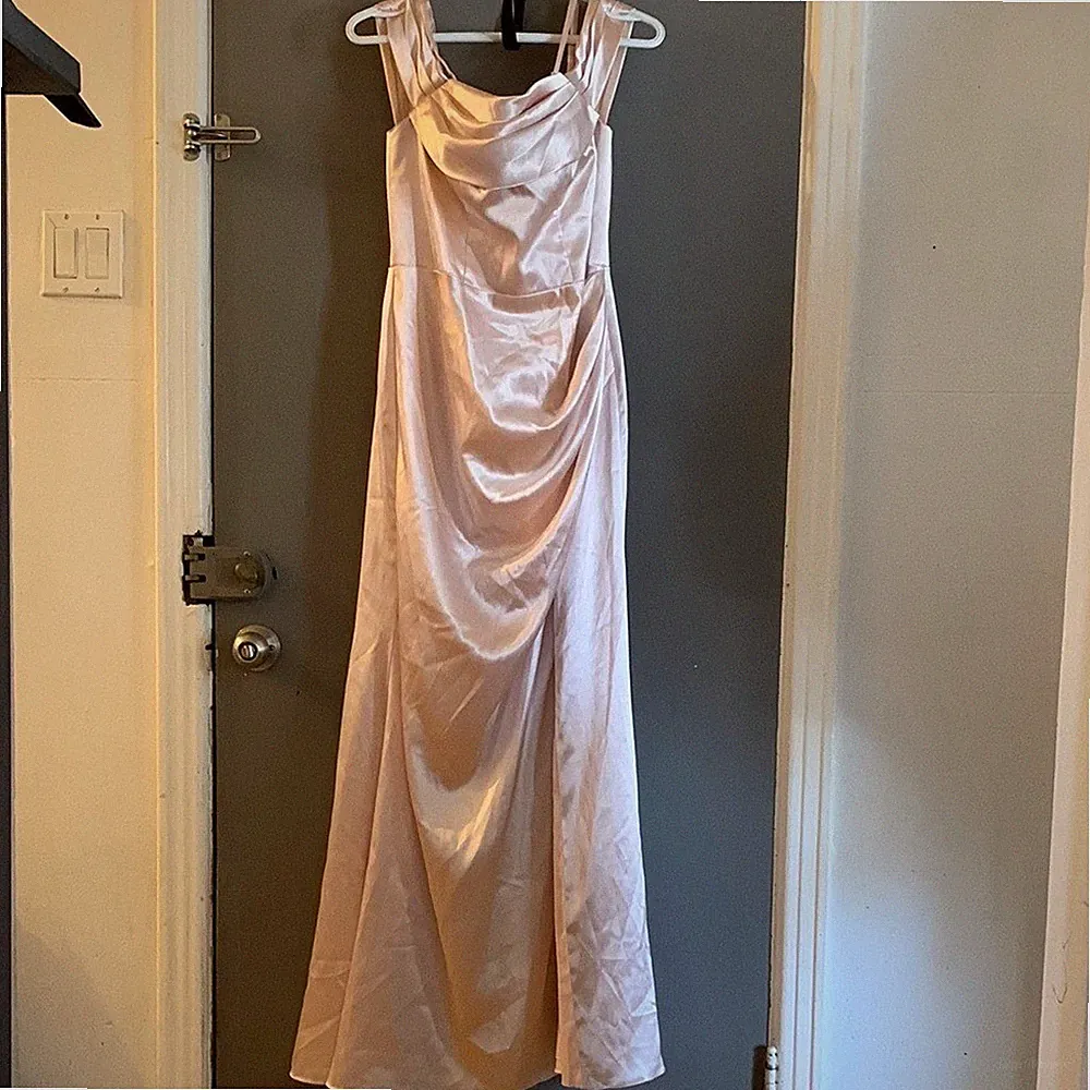Jjs house maxi slit champagne wedding guest evening prom bridesmaid satin dress