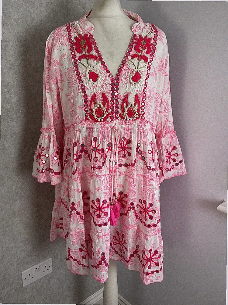 Spiegelarbeit A-Linien-Kleid