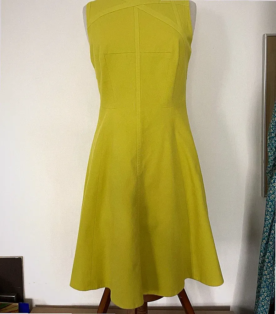 Karen Millen A-Linien-Kleid Gelb Gr. 42 ärmellos knie-lang Rundhals