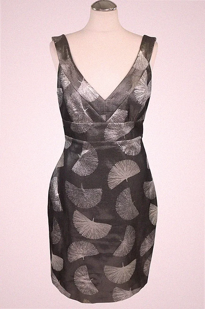 Karen Millen Damen Kleid Gr. 38 (UK 12) Silber A-Linie Dress