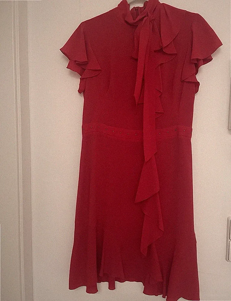 Flatterärmel A-Linien-Kleid
