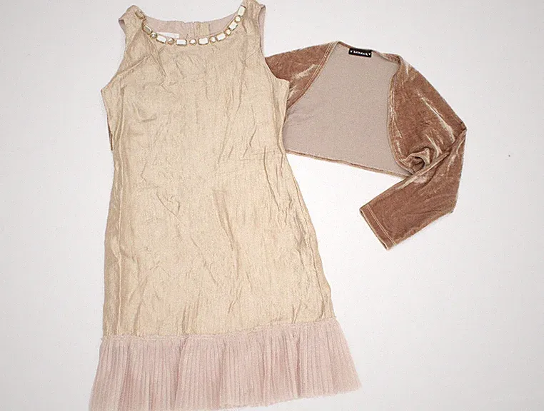 KATE MACK Etui-Kleid Festkleid gold und Bolero-Jäckchen SamtJacke - Gr. 128 edel