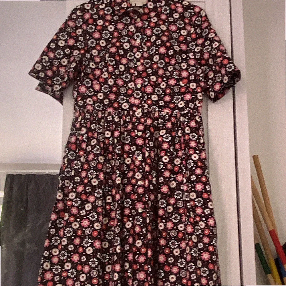 kate spade new york Damen Kleid A-Linie kurz Kurzarm Kragen Blumen Taschen Gr. M