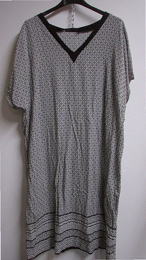 KIABI Kleid Größe: 46 (Ref: 175 RF)