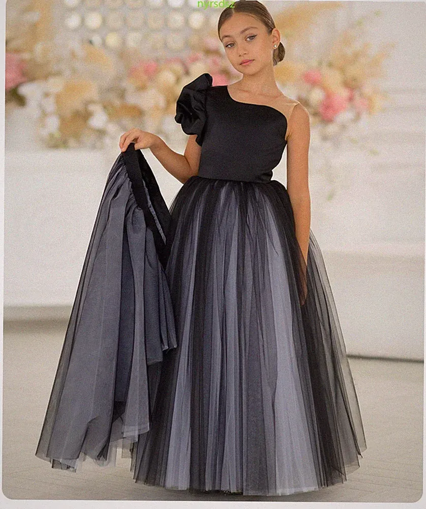 Klaviermodell Walking Show Kleid Blumen Hochzeitskleid Geburtstag Prinzessin#