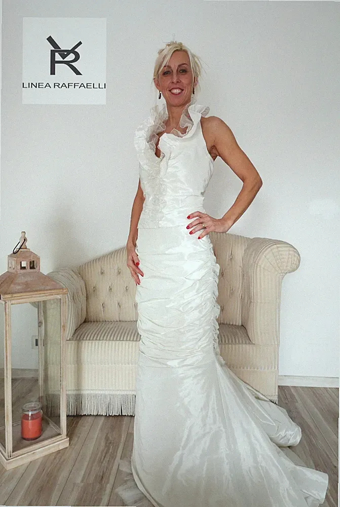 Kleid Brautkleid Neu Atelier Versand 24 Stunden 42 44 FO80
