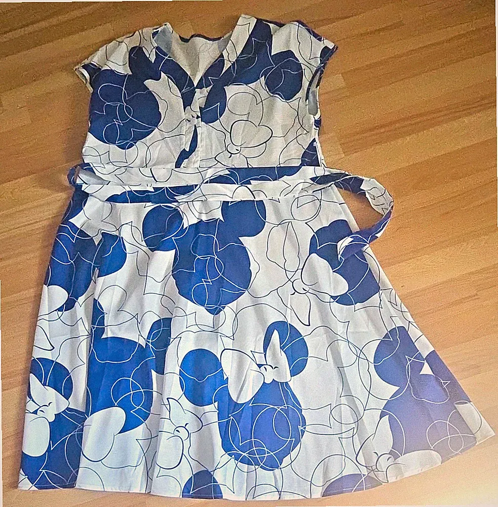 Kleid Damen Gr. L Blau/Weiß Blumenmuster A-Linie Knopfleiste V-Ausschnitt
