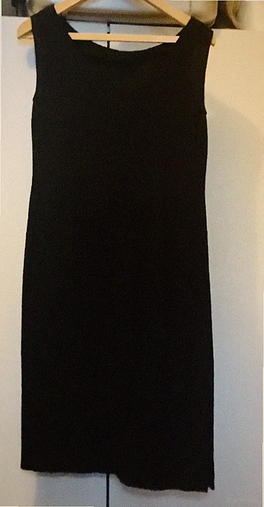 Kleid elegant. Das Kleine Schwarze mit Schlitz vorne V-Ausschnitt Gr. 42