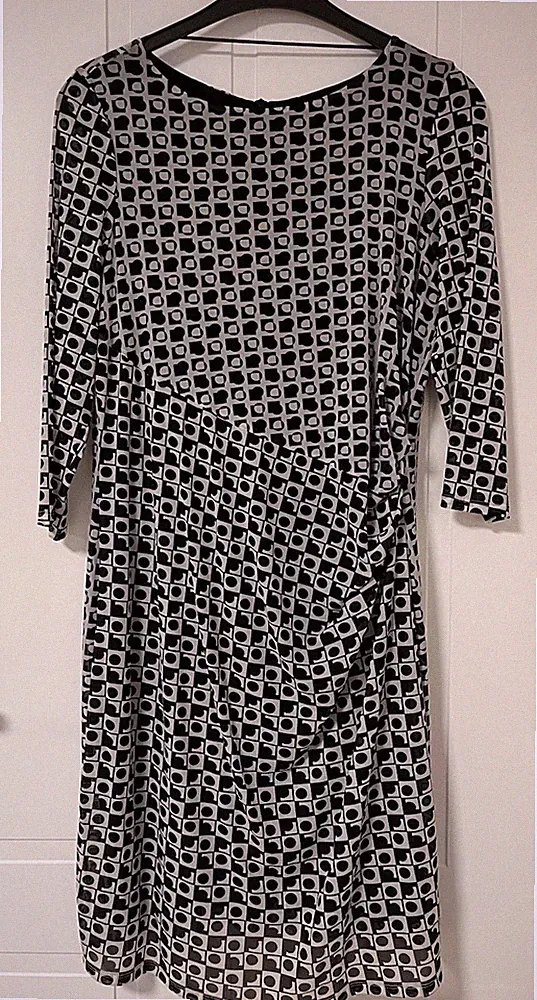 Kleid Esprit XXL - NEU Asymmetrische Raffung