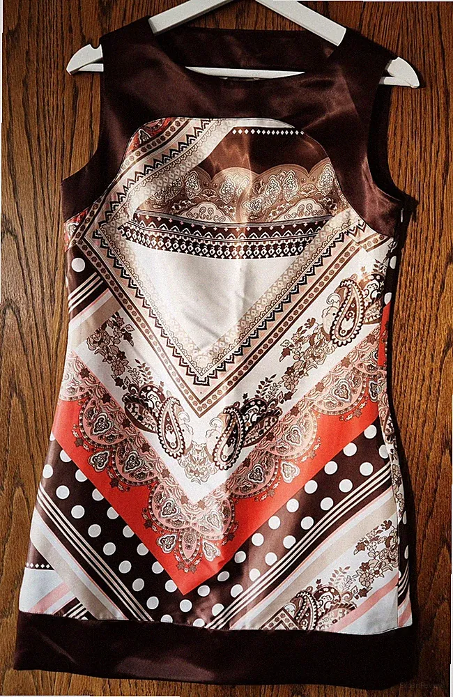 Kleid Etuikleid Indien Style Paisley 100% Viskose Gr. 36/38 Damen